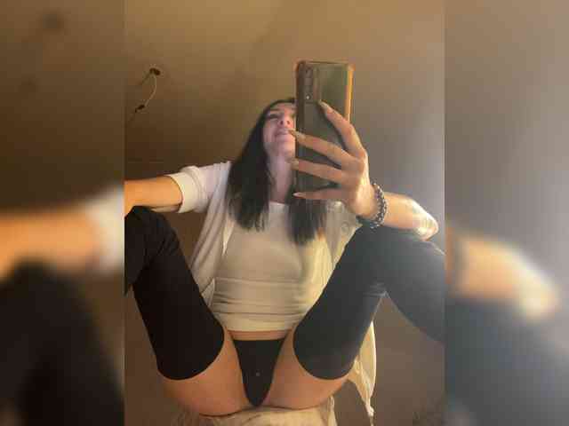 KarolinaMilf KarolinaMilf