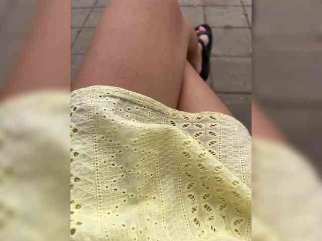 Karolina_Milf webcam