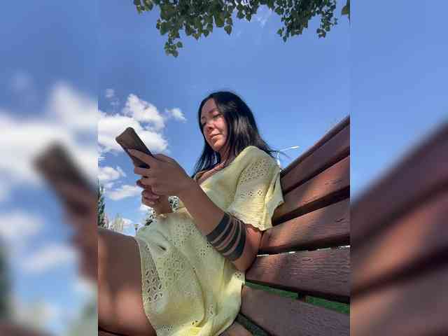 KarolinaMilf Sex Cam Show