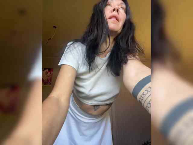 TRULIULIUSHA webcam