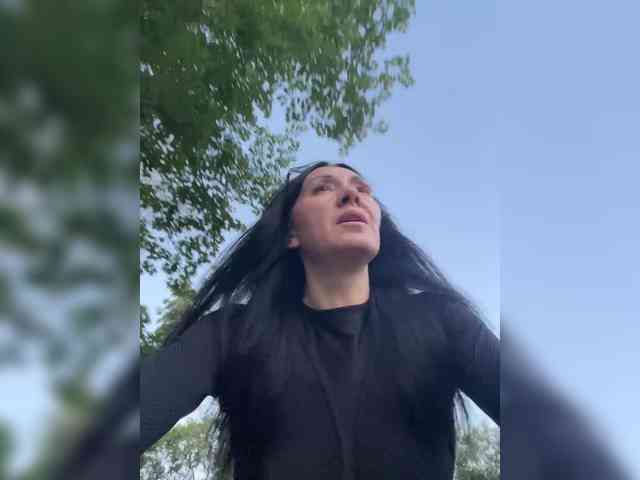 Karolina_Milf webcam