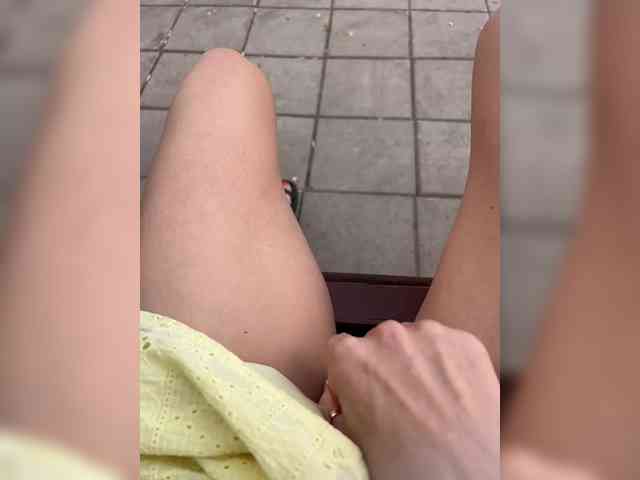 Karolina_Milf webcam