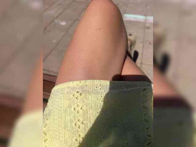 Karolina_Milf webcam