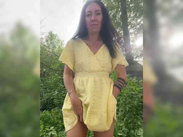 Karolina_Milf webcam