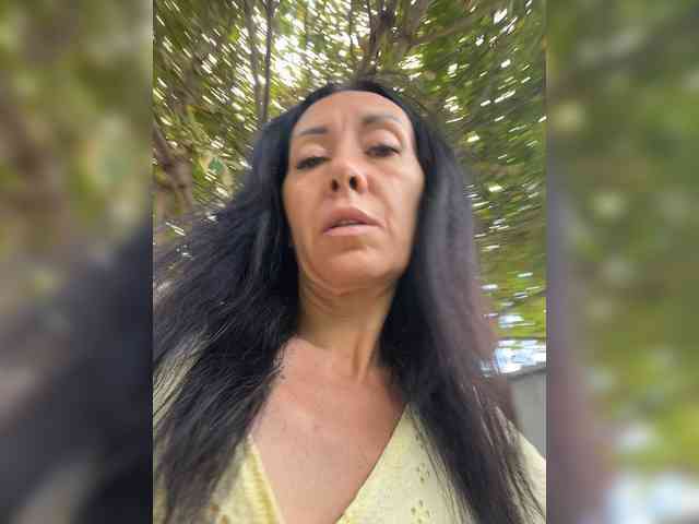 TRULIULIUSHA webcam