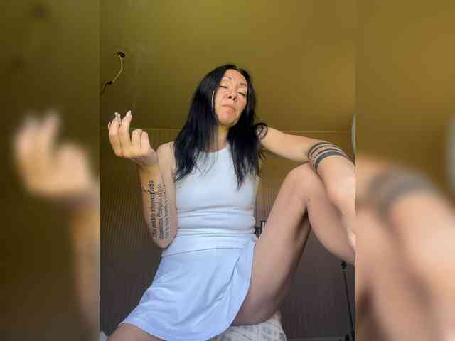 KarolinaMilf Sex Cam Show