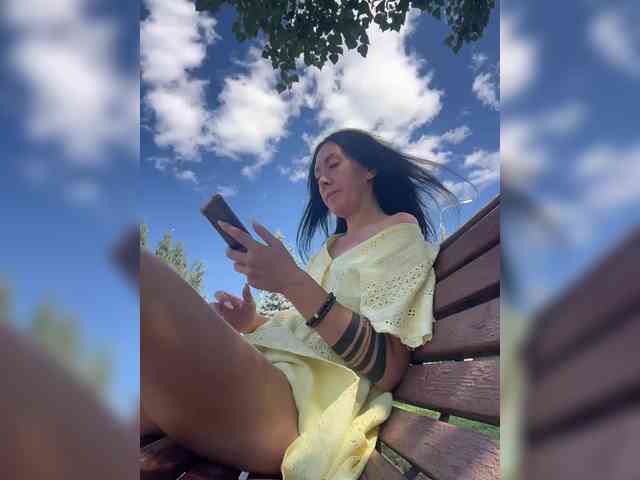 KarolinaMilf Live Webcam on BongaCams