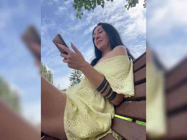 KarolinaMilf Sex Cam Show