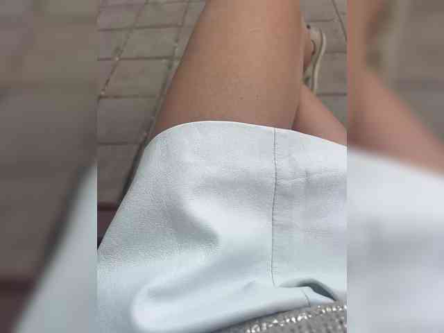 Karolina_Milf webcam