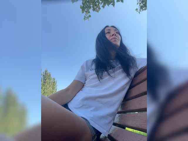 KarolinaMilf Sex Cam Show