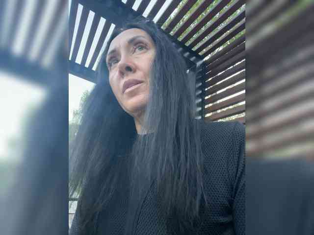 Karolina_Milf webcam