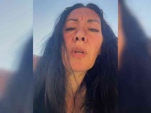 KarolinaMilf Sex Cam Show