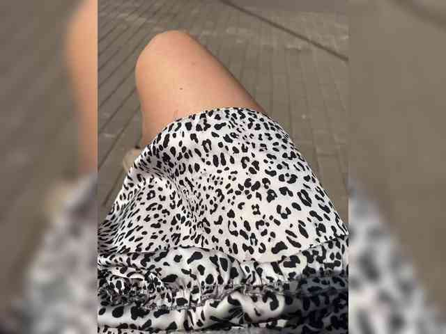 Karolina_Milf webcam