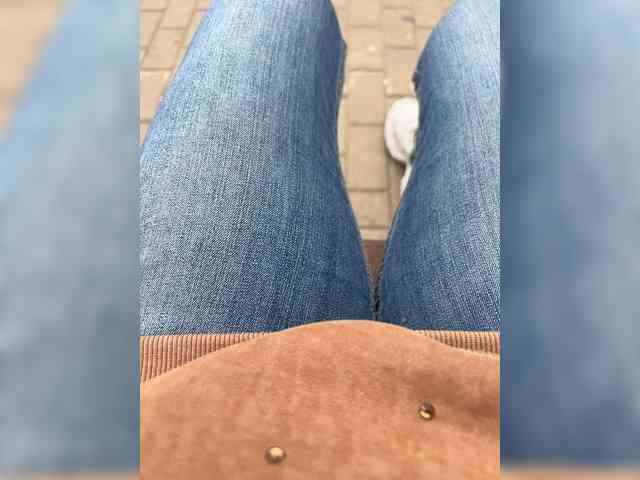 Karolina_Milf webcam