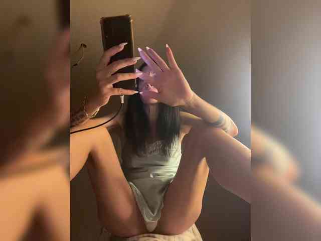 KarolinaMilf KarolinaMilf