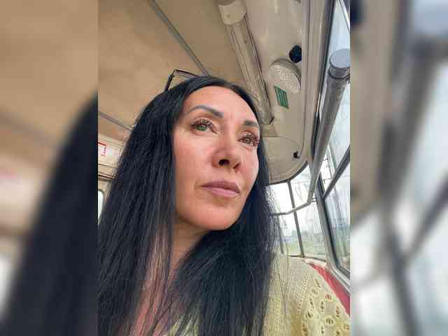 Karolina_Milf webcam
