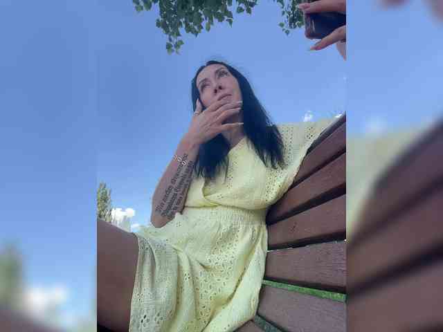KarolinaMilf Sex Cam Show