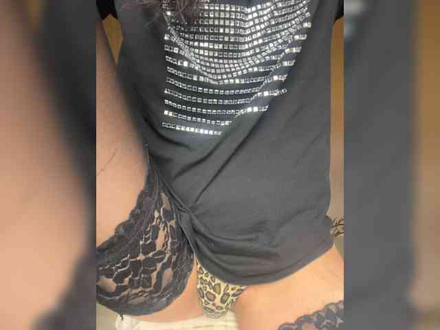live webcam sex KarolinaMilf