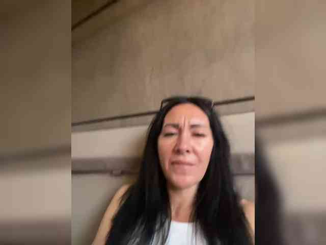 KarolinaMilf Sex Cam Show
