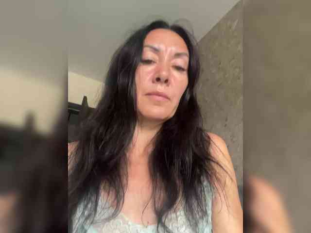 TRULIULIUSHA webcam