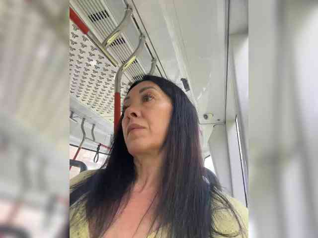 Karolina_Milf