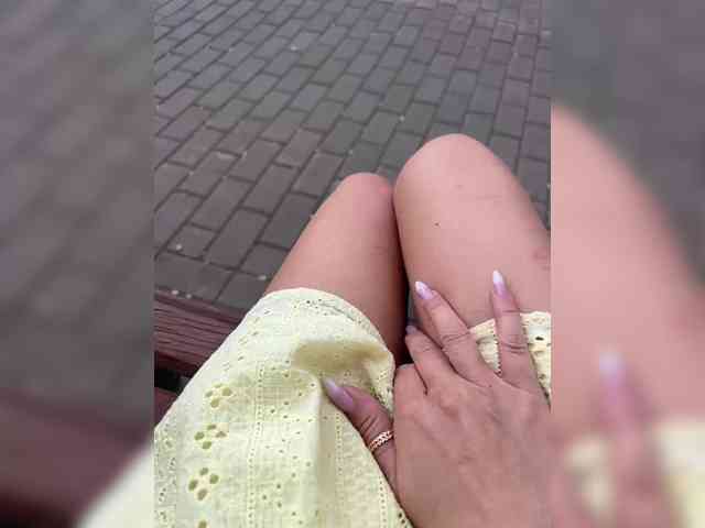Karolina_Milf webcam