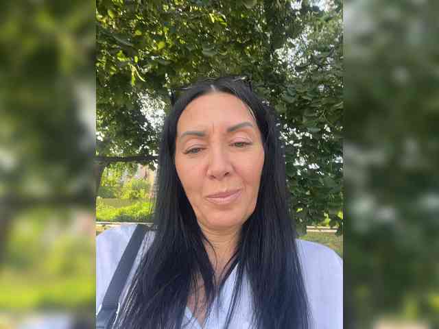 Karolina_Milf webcam