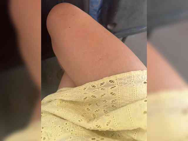 Karolina_Milf webcam