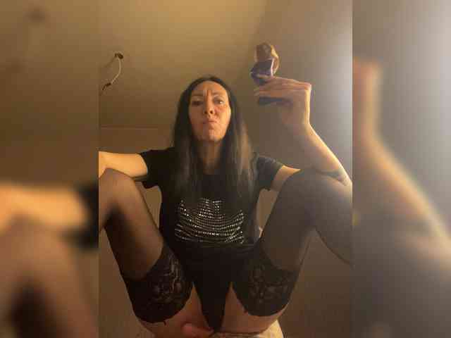 KarolinaMilf