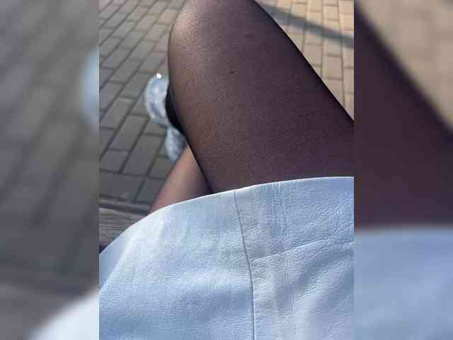 Karolina_Milf webcam