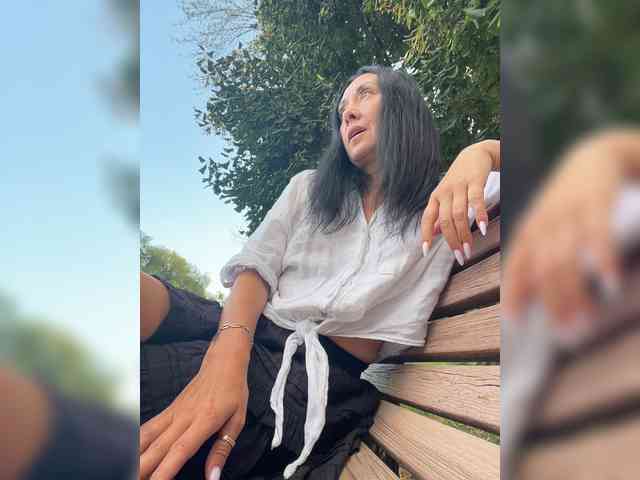 KarolinaMilf Sex Cam Show