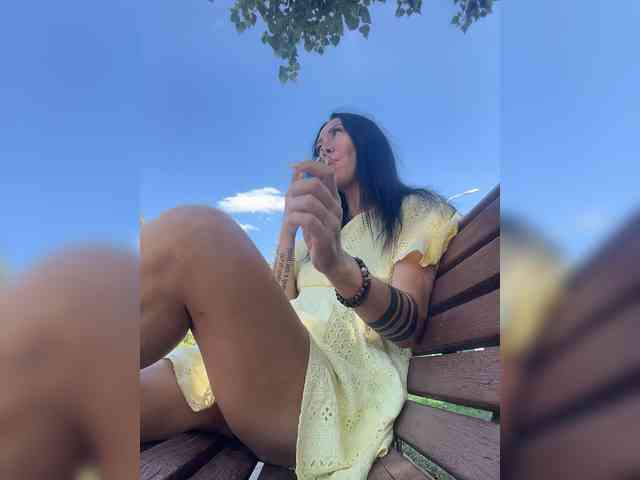 TRULIULIUSHA webcam