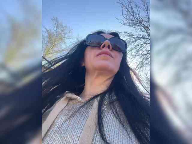 KarolinaMilf KarolinaMilf