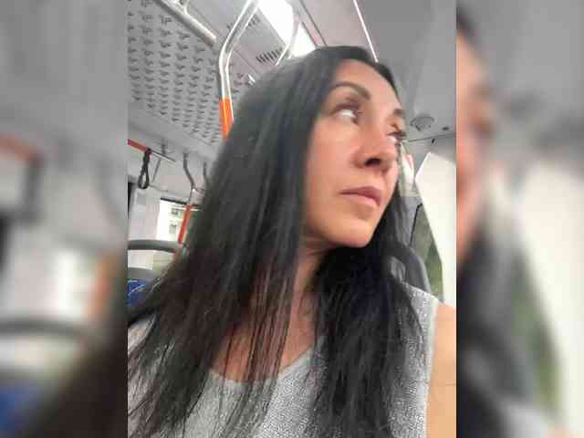 KarolinaMilf Sex Cam Show