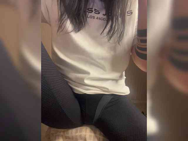 Karolina_Milf webcam