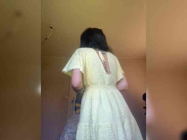 Karolina_Milf webcam