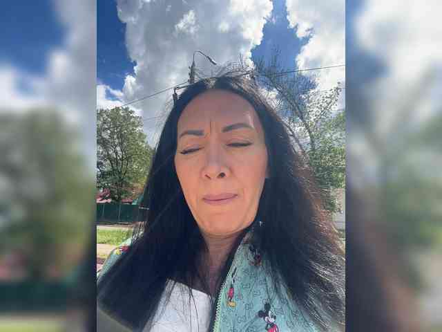 Karolina_Milf webcam