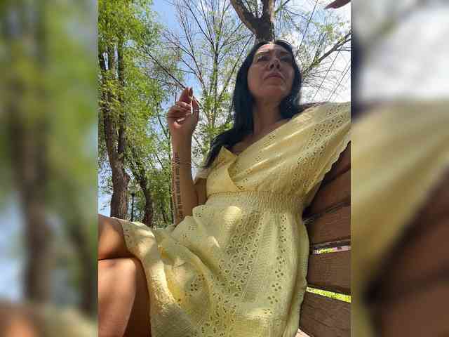 KarolinaMilf Sex Cam Show