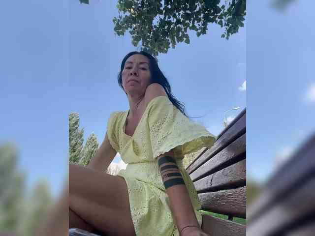 KarolinaMilf Sex Cam Show