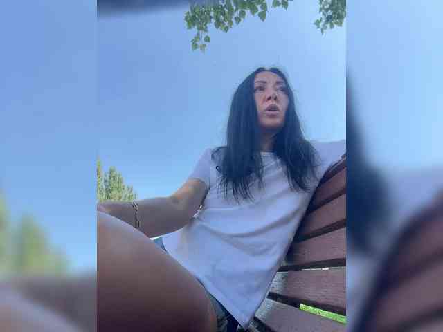 KarolinaMilf Sex Cam Show