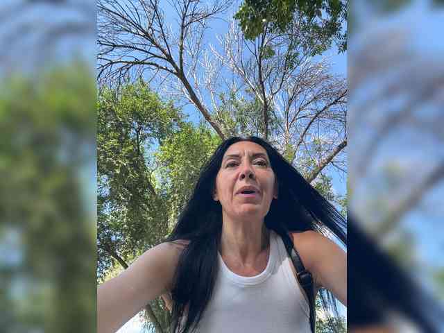 KarolinaMilf Sex Cam Show