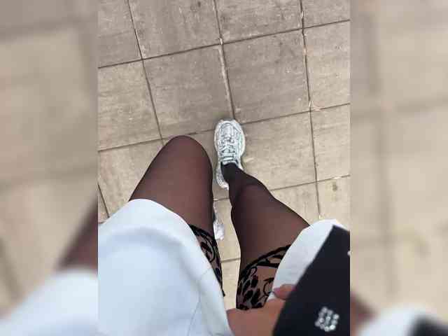 Karolina_Milf webcam