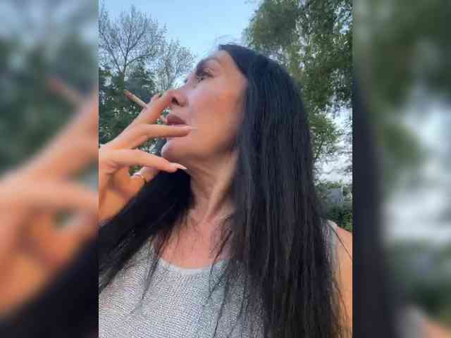 KarolinaMilf Sex Cam Show