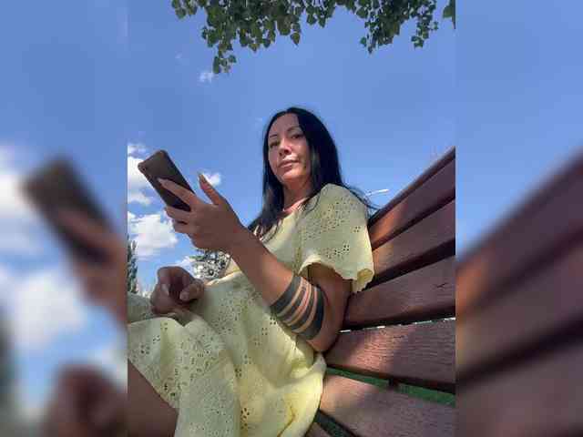 Modelo: TRULIULIUSHA
