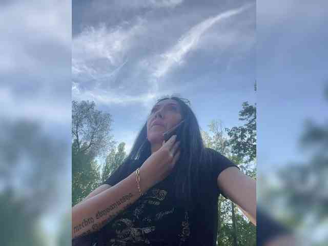 Karolina_Milf webcam