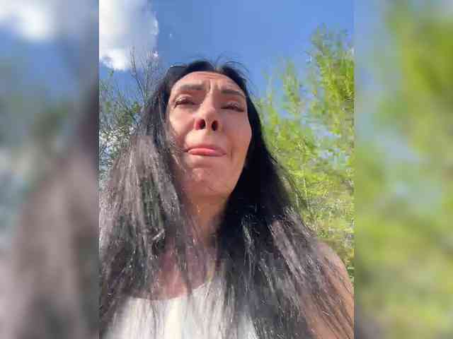 Karolina_Milf webcam