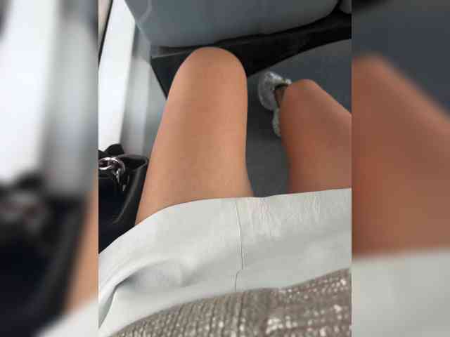 Karolina_Milf webcam
