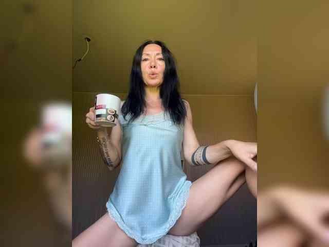 KarolinaMilf Sex Cam Show