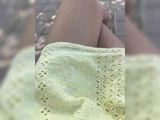 Karolina_Milf webcam