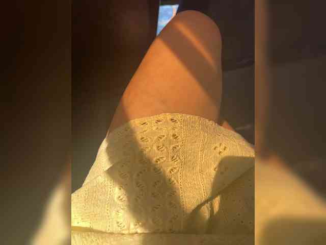 Karolina_Milf webcam
